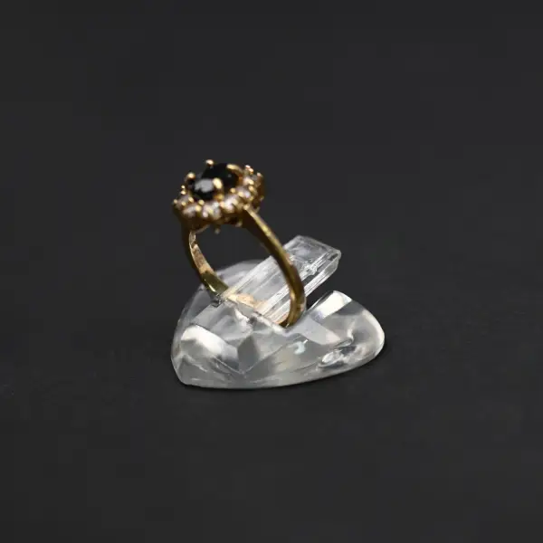 Lot de 50 Plots Coeurs pour Présentation Bague Individuelle