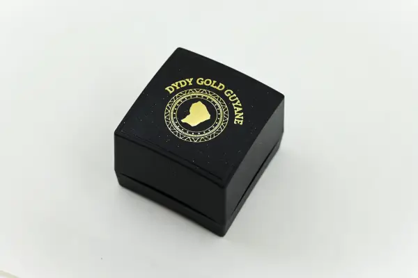 200 Boites Cadeau Plastique avec logo: 6 x 6 x 2,2 cm