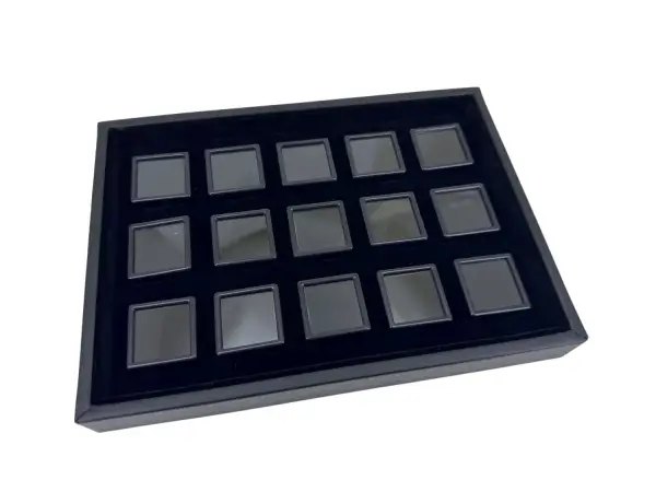 Coffret Gemmologie / Diamantaire  avec Boîtes Vitrées 3 x 3 cm Noires