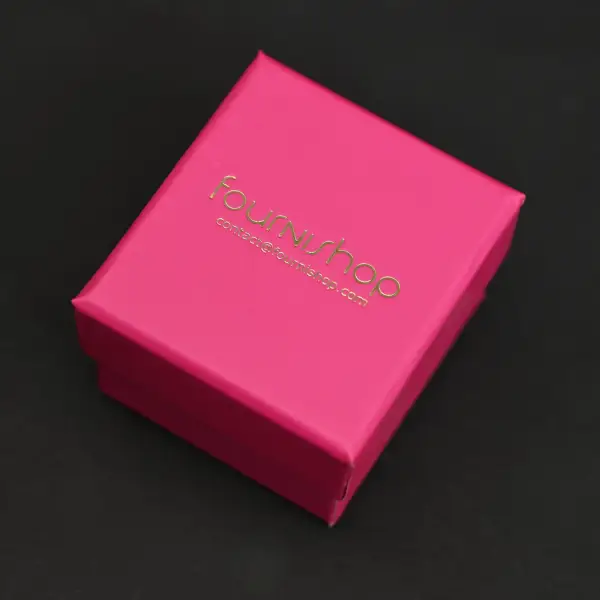 200 Boites Cadeau Cartonnées avec logo: 5 x 4,5 x 4 cm