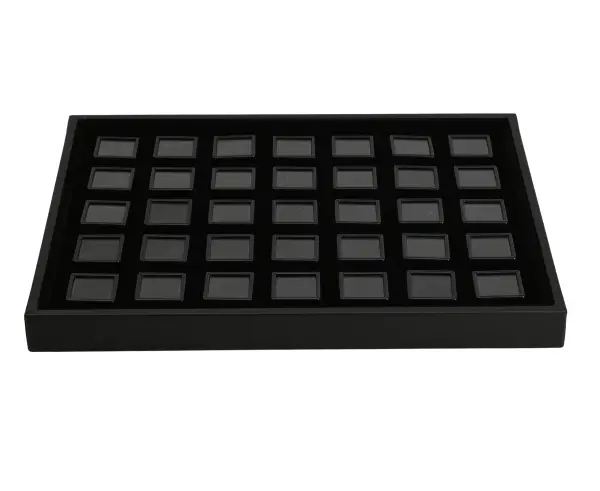 Coffret Gemmologie / Diamantaire  avec 35 Boîtes Vitrées 3 x 3 cm Noires.