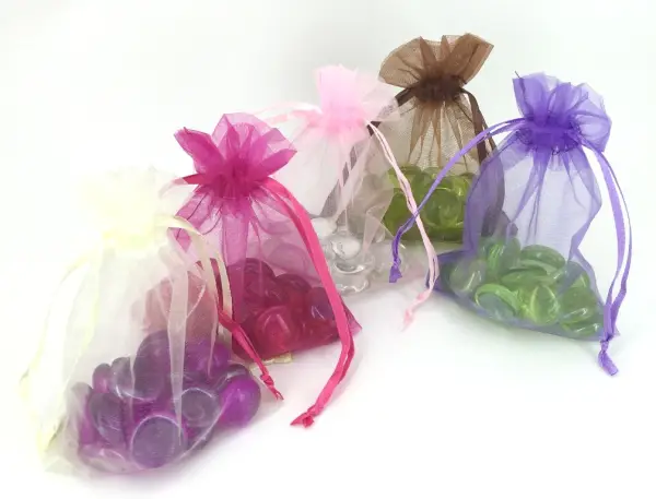 Lot de 100 Sacs Cadeau en Organza 9 x 12 cm - 12 Couleurs au Choix