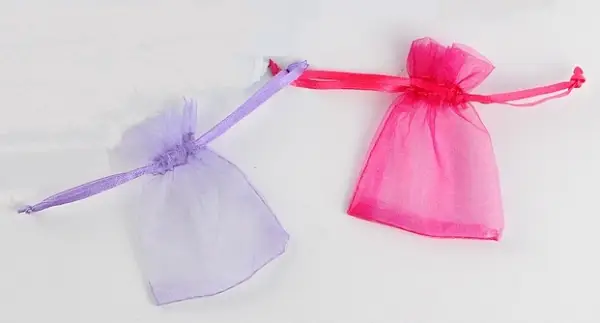 Lot de 100 Sacs Organza Organdi 6 x 8 cm - 14 Coloris au Choix