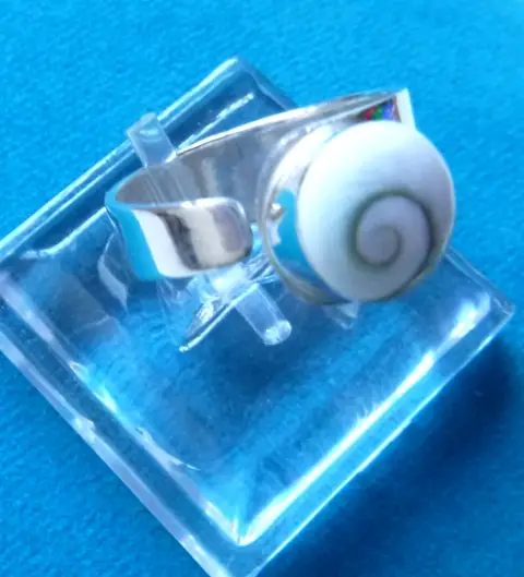 Bague Oeil de Sainte Lucie Large Ruban en Argent 925.