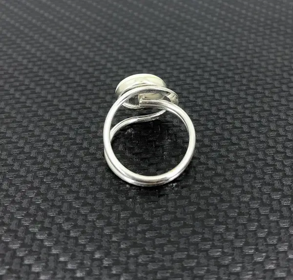 Bague Oeil de Sainte Lucie en Argent Forme Ronde