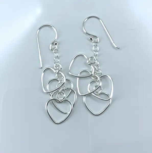 Paire de Boucles d'Oreilles Avec Coeurs en Argent 92.5