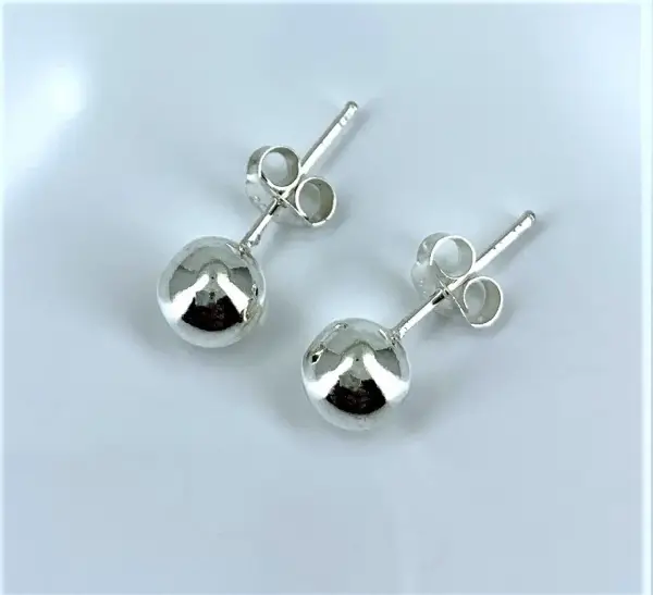 Paire de Boucles d'Oreilles Puce Forme Bille en Argent 92.5