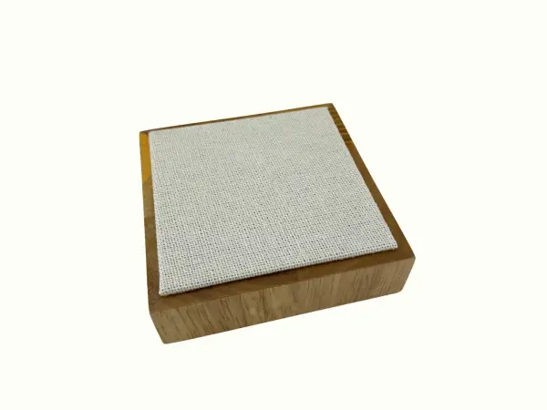 Volumes Vitrines en Bois, Coton ou Feutrine - 3 Niveaux