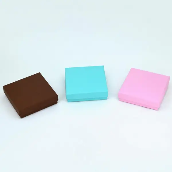 Lot de 12 Boîtes Cadeau Universelles - 9 x 9 x 2.5 cm - 3 Coloris Au Choix