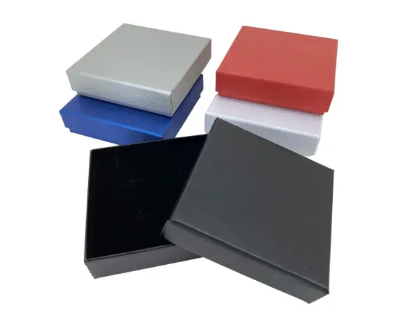 Lot de 12 Boîtes Cadeau Universelles - 9 x 9 x 2.5 cm