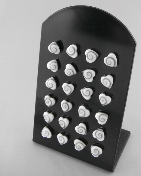 12 Paires Boucles d'Oreilles Oeil de Sainte Lucie . Coeur