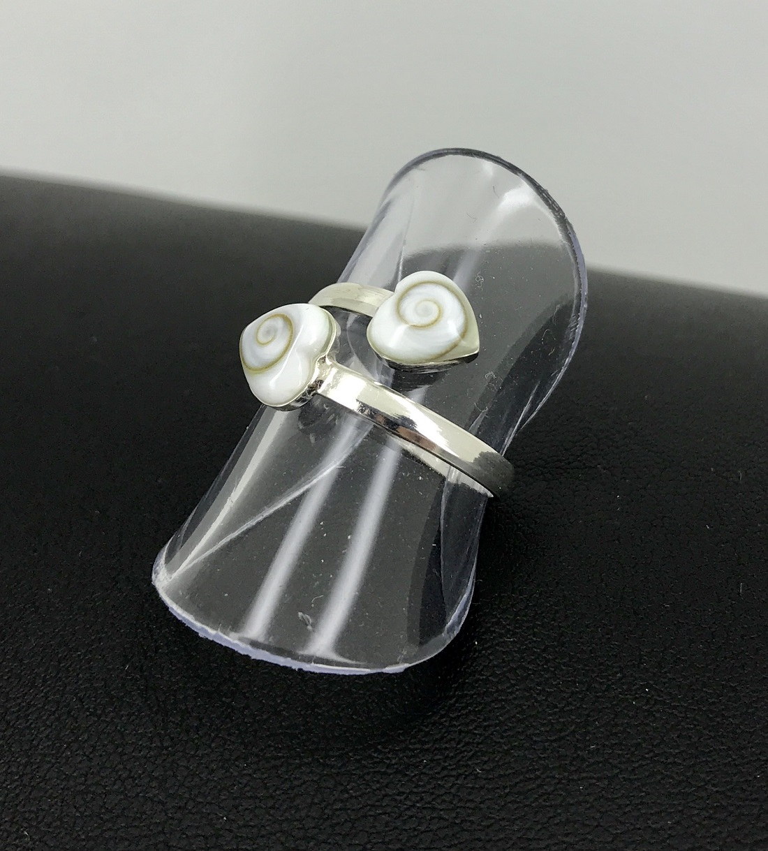 Bague Oeil de Sainte Lucie en Argent Double Coeurs