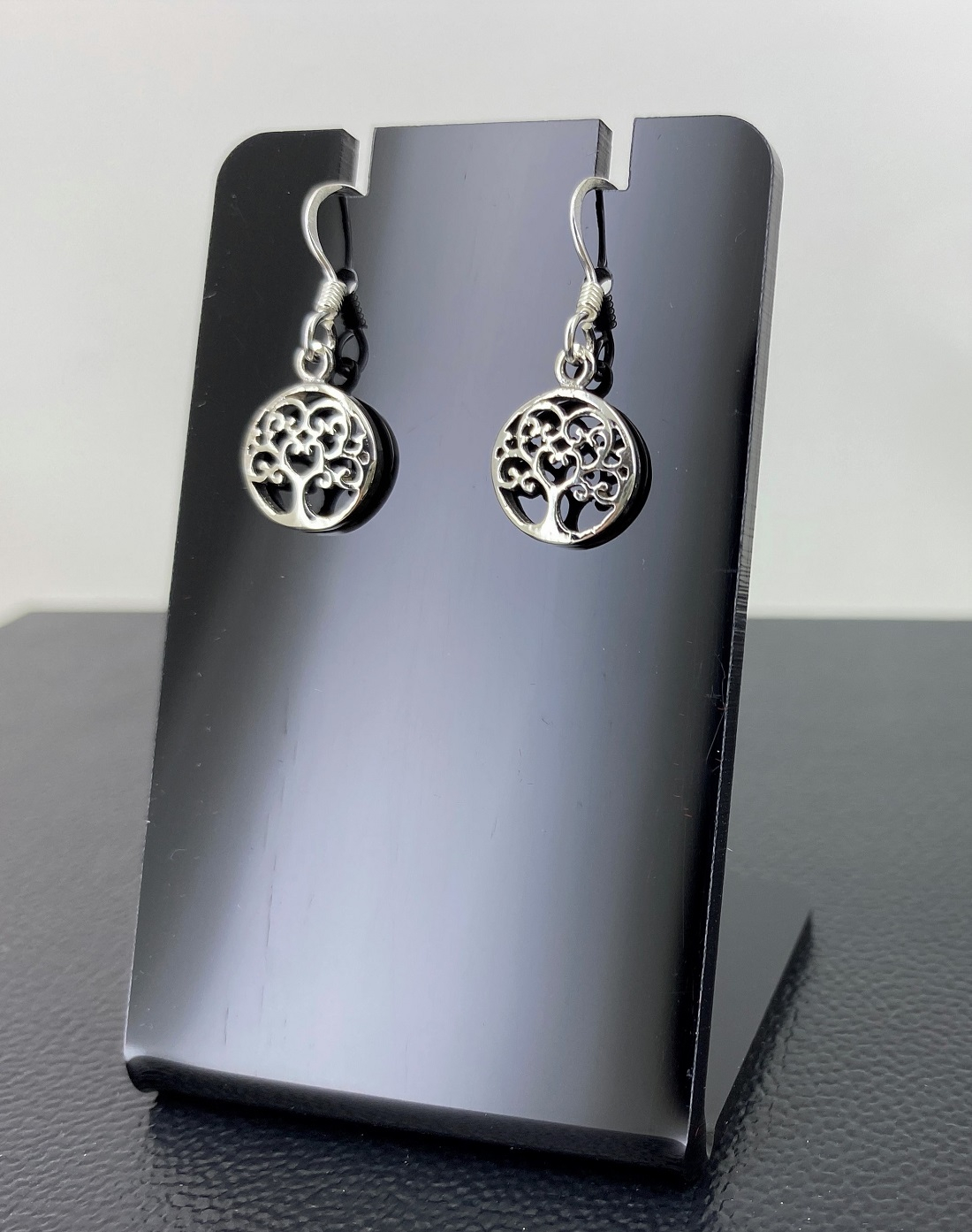 Paire de Petites Boucles d'Oreilles Arbre de Vie en Argent - 10 mm