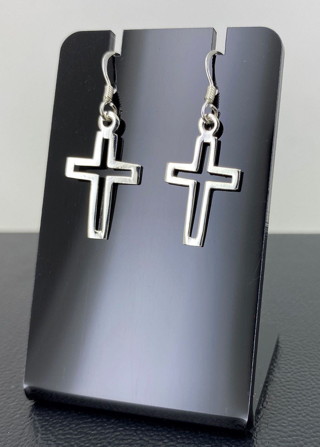 Paire de Boucles d'Oreilles Croix Catholique en Argent 92.5