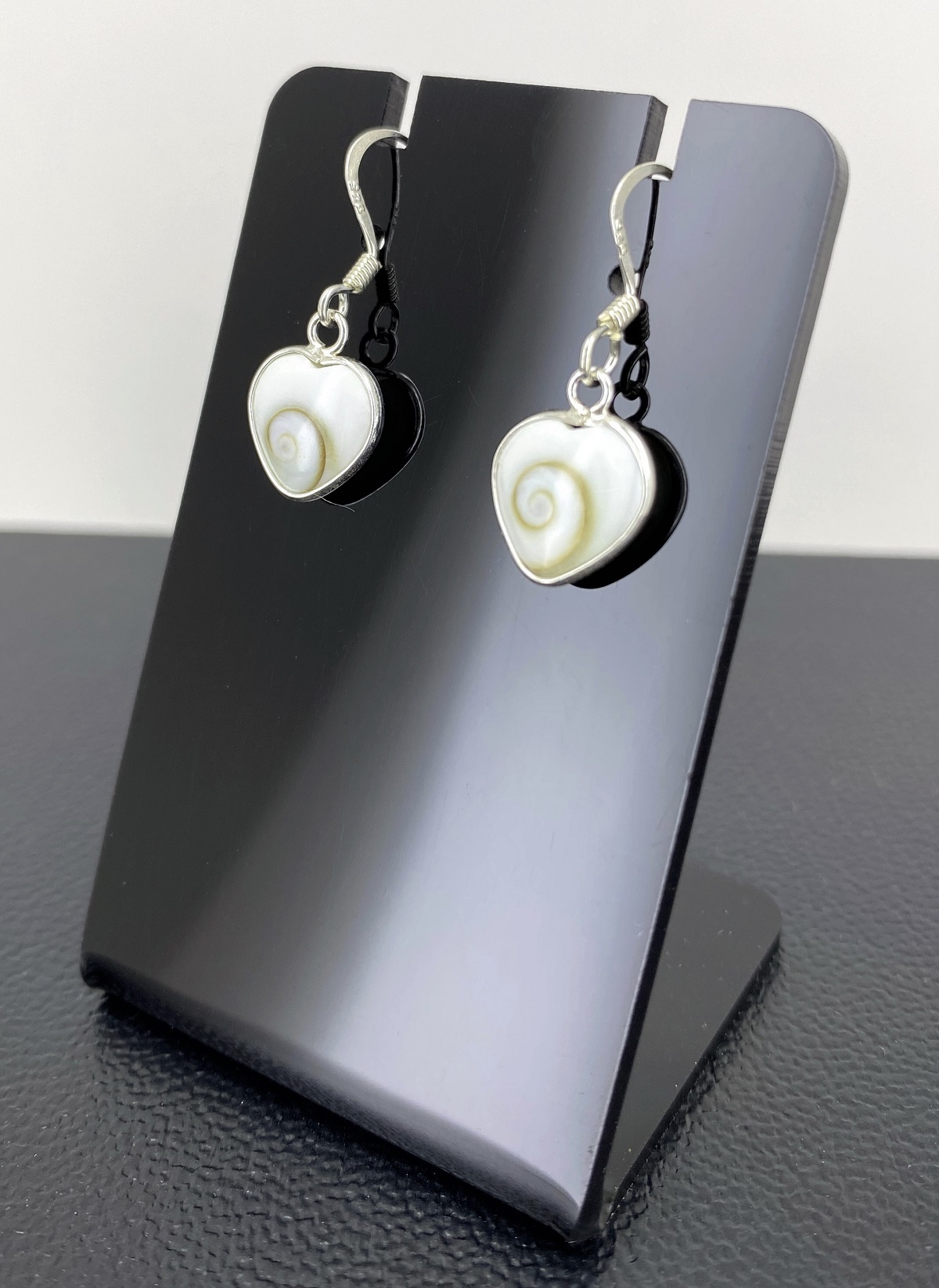 Boucles d'Oreilles Oeil De Sainte Lucie et Argent - Coeurs- 10 mm