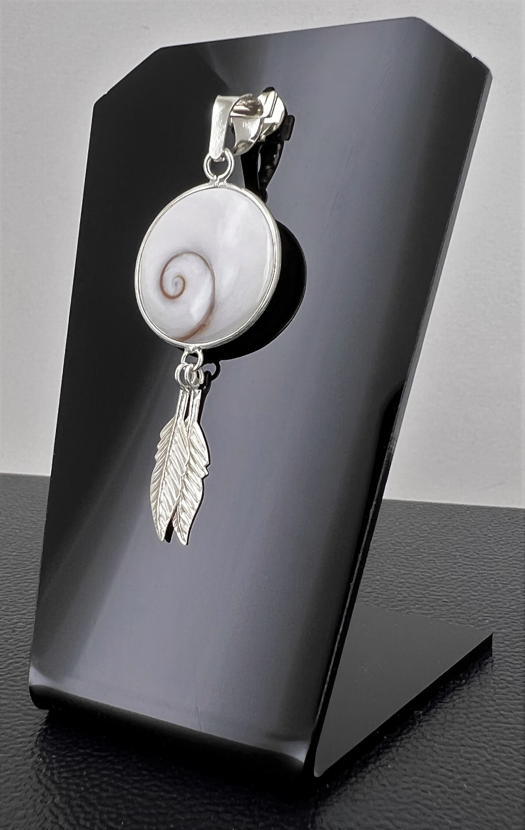 Pendentif Oeil de Sainte Lucie et Argent 92.5 Plumes
