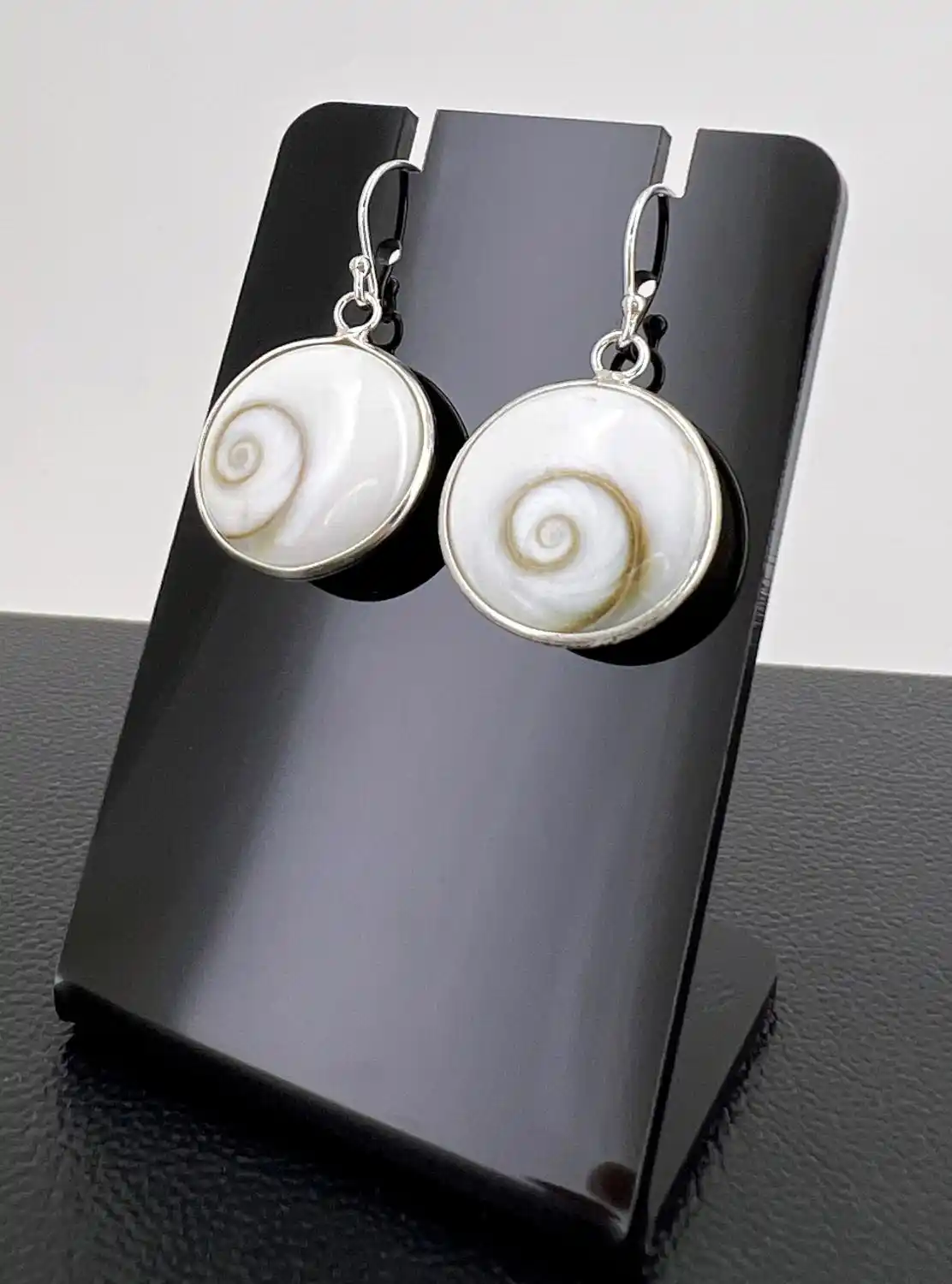 Boucles d'Oreilles Argent Oeil de Sainte Lucie Rondes 16 mm 