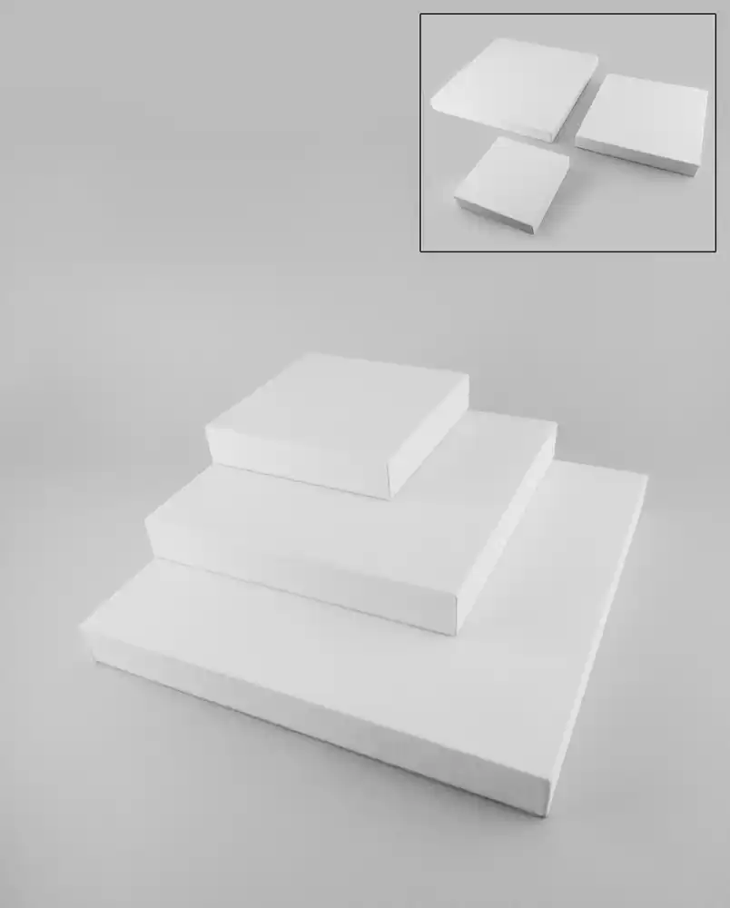 Set de 3 Volumes en Similicuir pour Vitrines Bijouteries. 