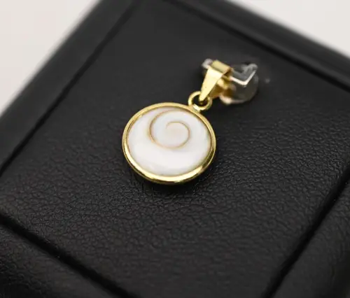 Pendentif Rond Oeil de Sainte Lucie et Plaqué Or - 10 mm 