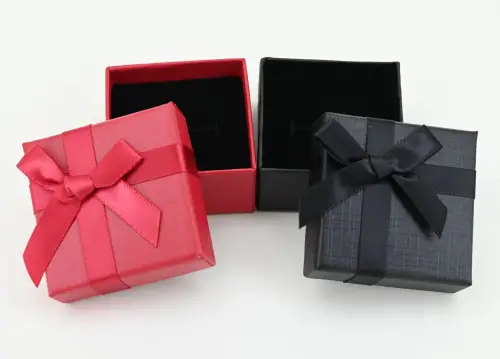 Lot de 12 Boîtes Cadeau Bague avec Ruban et Noeud - 5 x 5 cm 