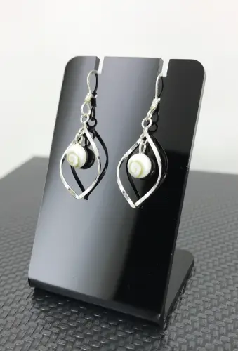 Boucles d'Oreilles Ruban Argent et Oeil de Sainte Lucie 