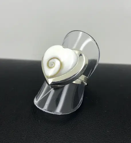 Bague Oeil de Sainte Lucie en Argent Forme Coeur 