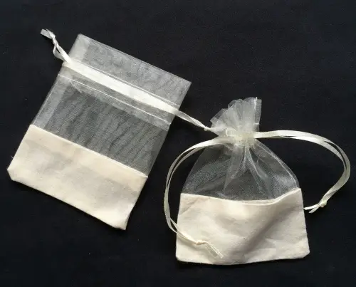 Lot de 50 Pochettes en Lin et Organza Ecru 9 x 12 cm 