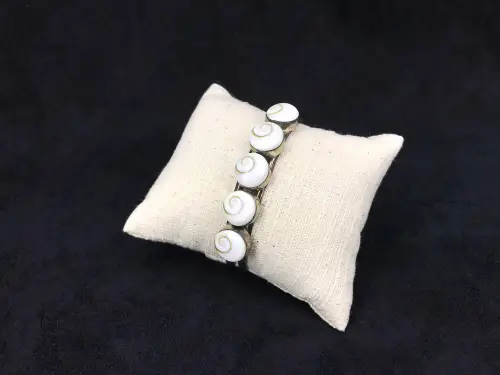 Coussin en Coton Ecru pour Bracelet Montre - 8,5 x 8,5 cm 